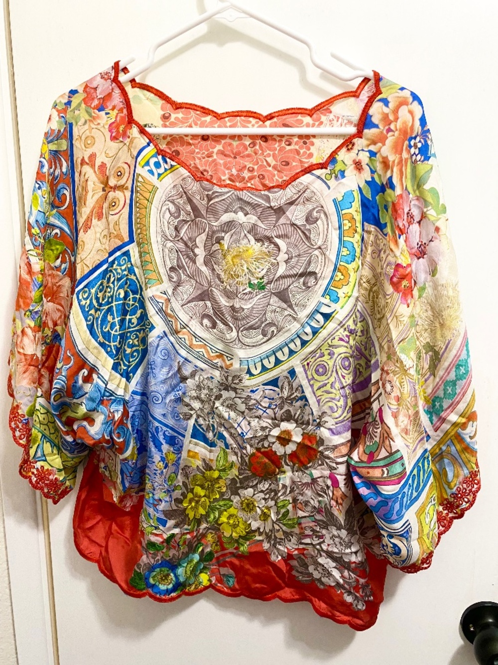 Johnny Was Floral  Women’s Size M  100% Silk Top